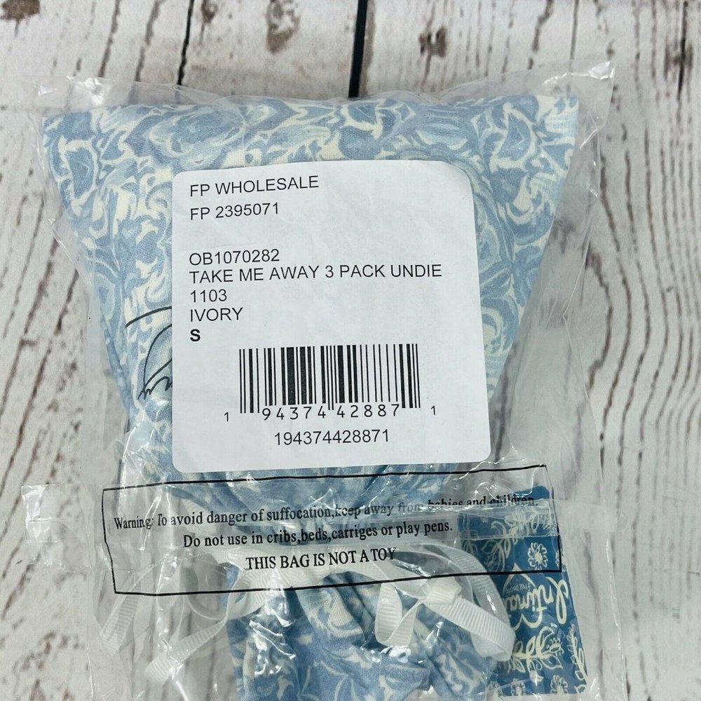 Free People Intimately Take Me Away Undie Panties - Picture 10 of 10